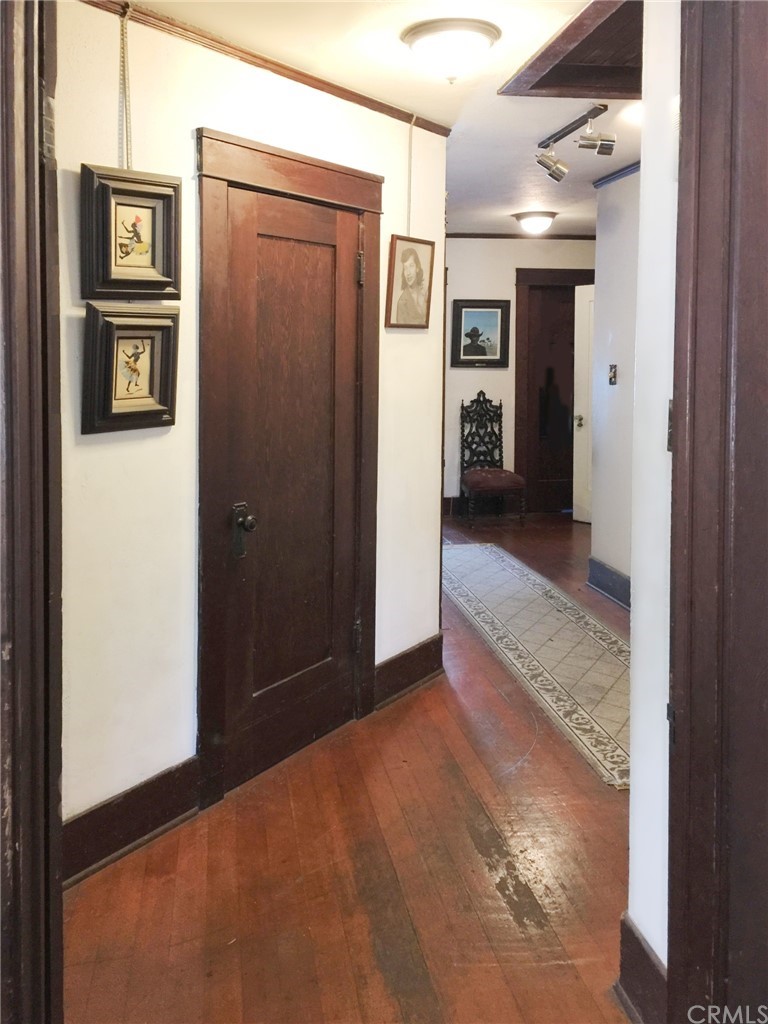 505 Wyoming Street Pasadena, CA 91103 - Photo 10 of 12