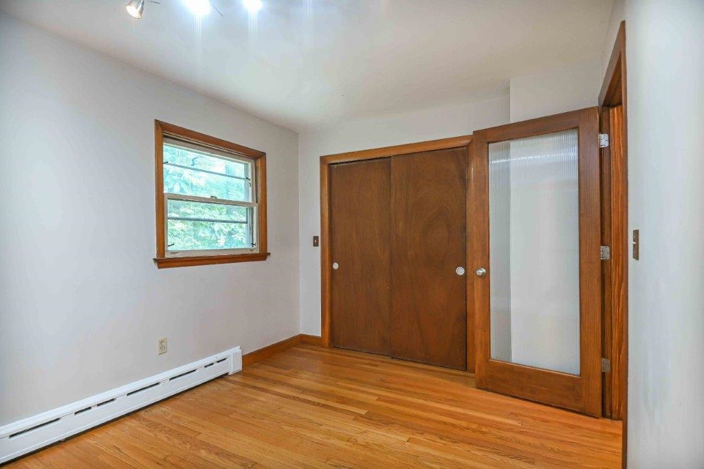 20 Old County Road York, ME 03902 - Photo 12 of 40 Gallery Image 12