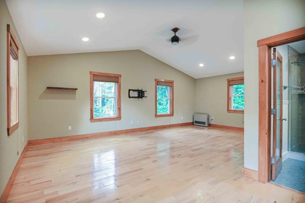 20 Old County Road York, ME 03902 - Photo 15 of 40 Gallery Image 15
