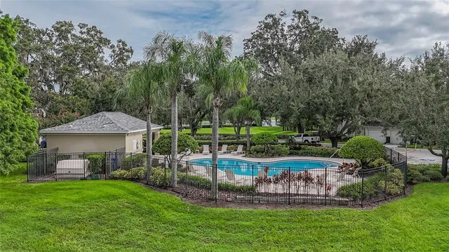 $1,700 | 133 Sawtooth Drive, Valrico, FL 33594