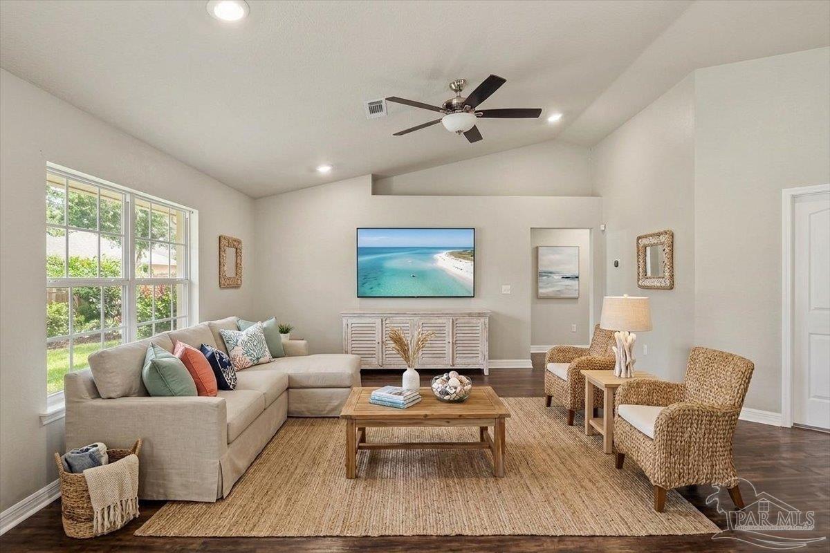 4015 Berry Circle Pace, FL 32571 - Photo 10 of 48