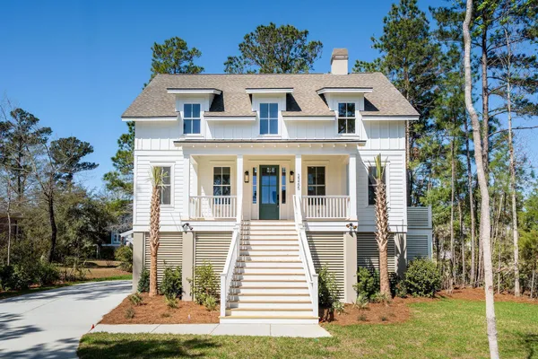 $1,995,000 | 2265 Beckenham Drive, Mount Pleasant, SC 29466