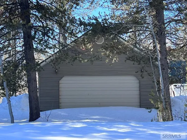 $749,000 | 4780 Fir Street, Island Park, ID 83429