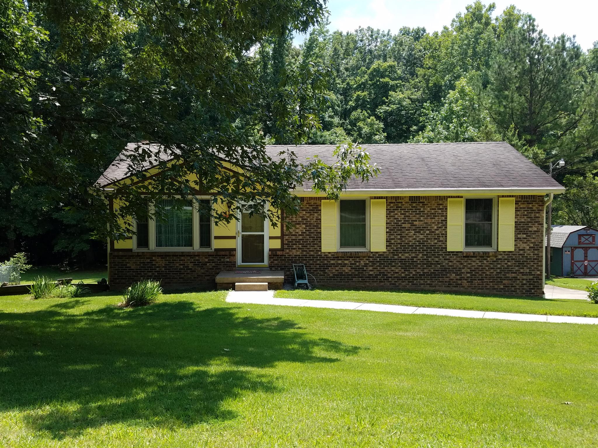 1844 Mimi Road Clarksville, TN 37040 - Photo 1 of 1 Gallery Image 1