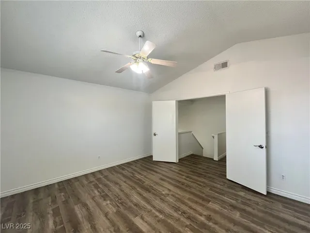 $1,800 | 1537 North Canyon Rose Way, Las Vegas, NV 89108