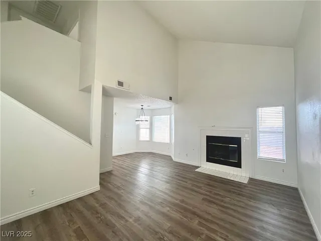 $1,800 | 1537 North Canyon Rose Way, Las Vegas, NV 89108