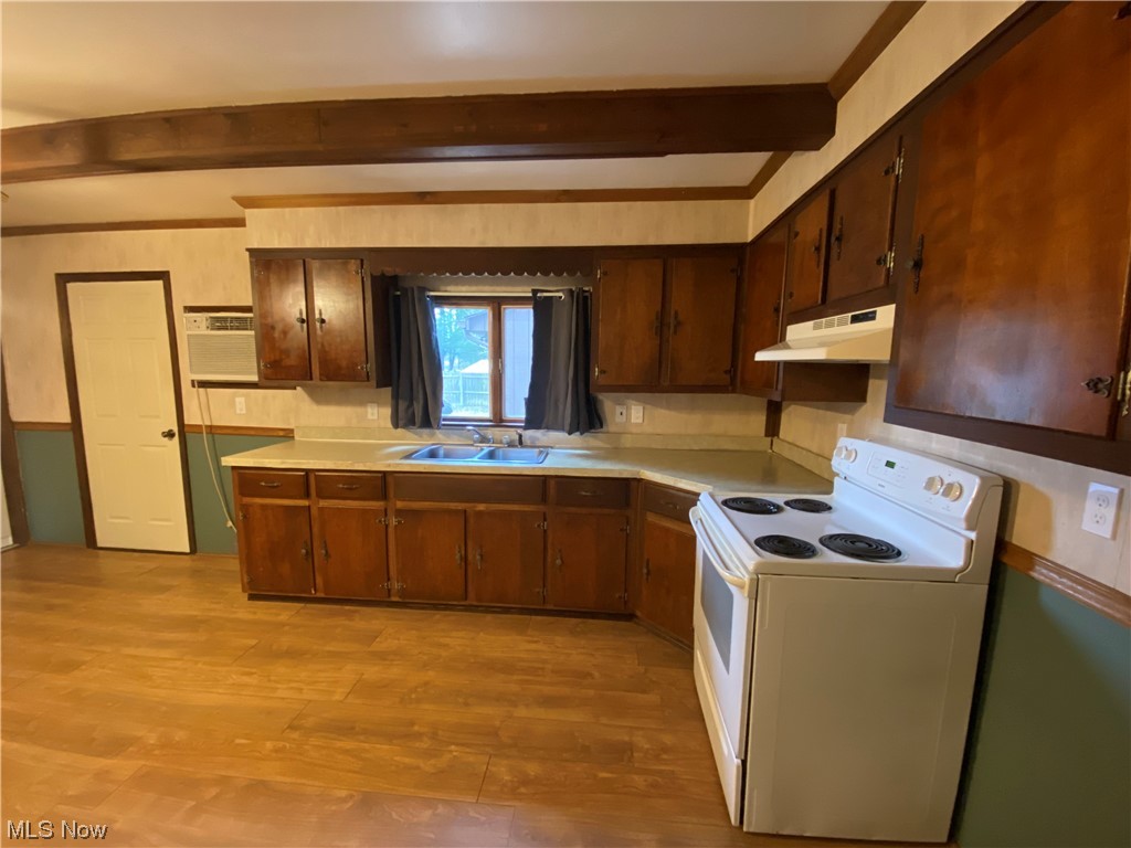 6703 Riverside Road Southeast Uhrichsville, OH 44683 - Photo 4 of 22 Gallery Image 4