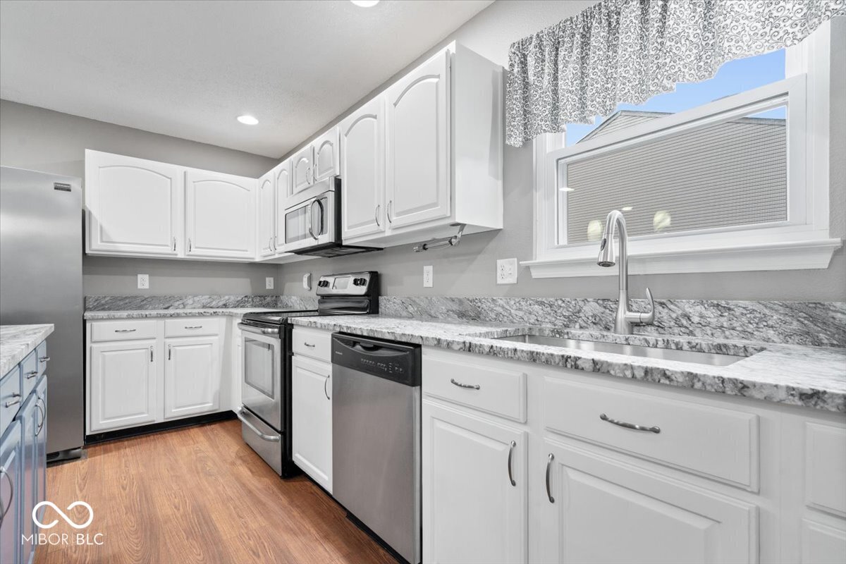 12824 Howe Road Fishers, IN 46038 - Photo 13 of 35