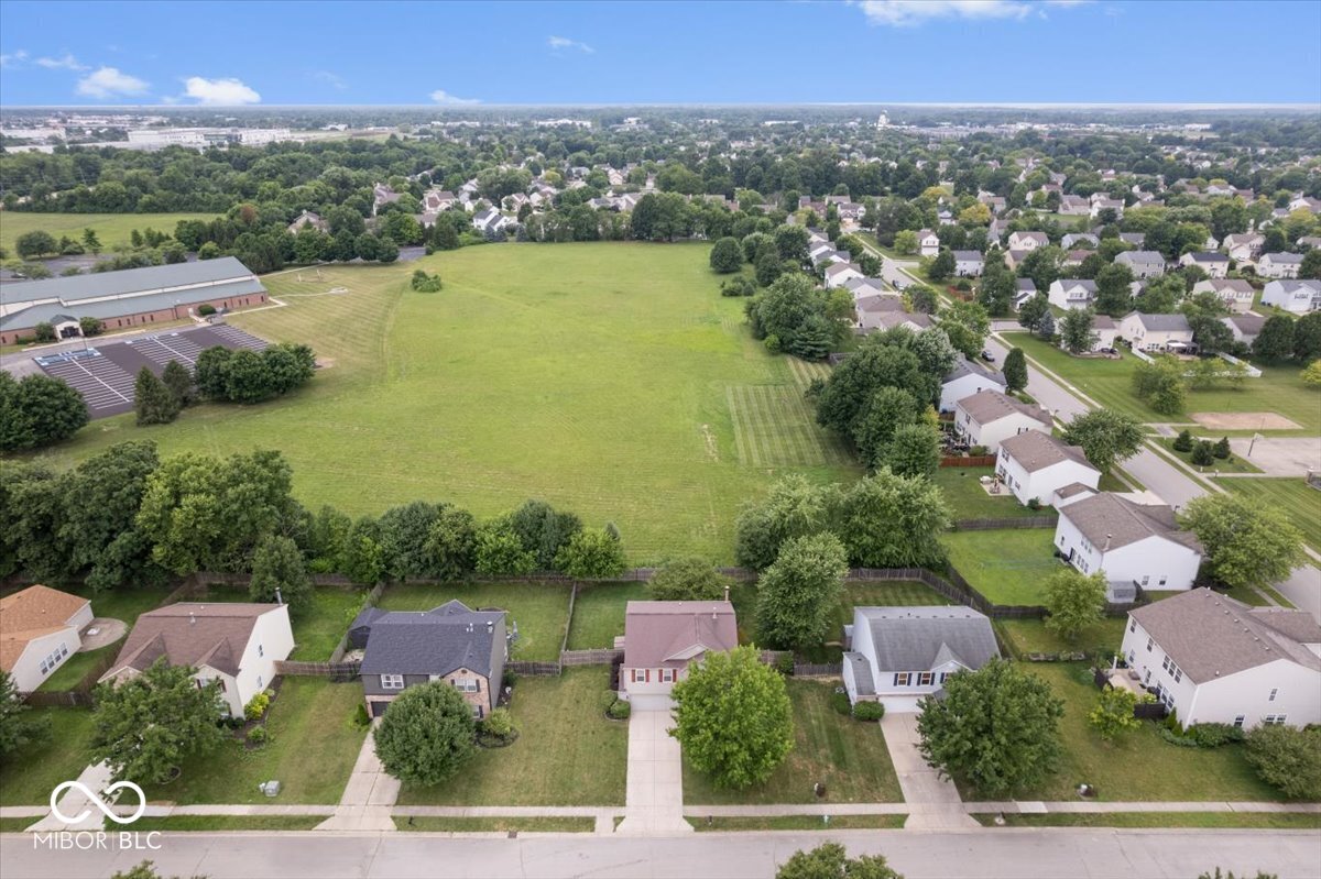 12824 Howe Road Fishers, IN 46038 - Photo 32 of 35