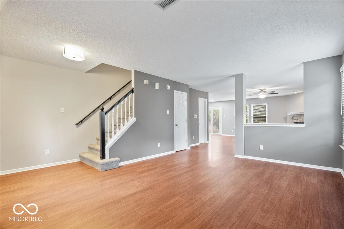 12824 Howe Road Fishers, IN 46038 - Photo 5 of 35