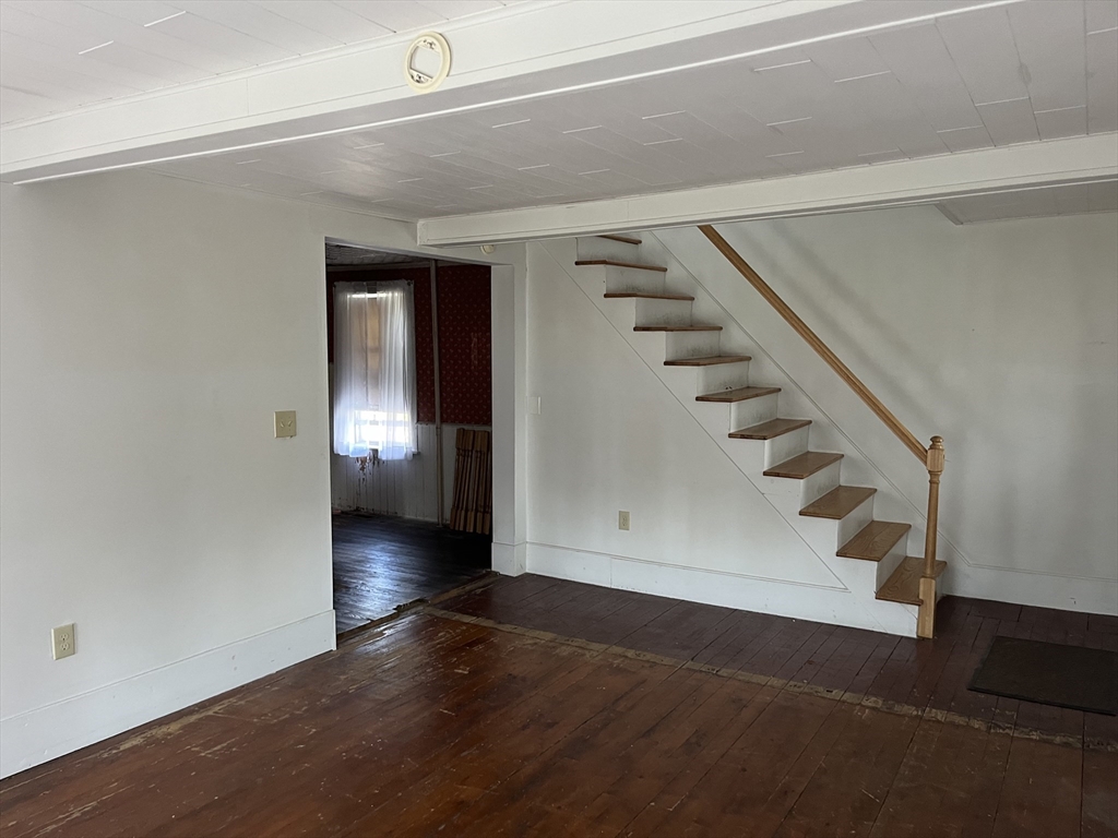 33 Power Square Greenfield, MA 01301 - Photo 12 of 23