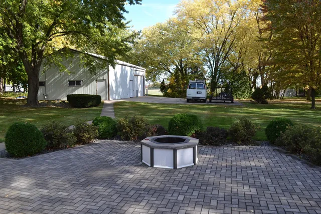 $529,000 | 3856 Knapp Street, Oshkosh, WI 54902