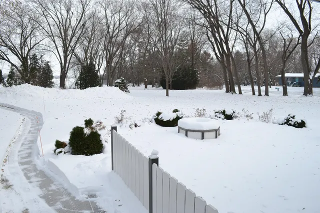 $529,000 | 3856 Knapp Street, Oshkosh, WI 54902