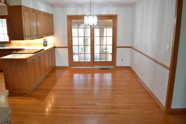 $529,000 | 3856 Knapp Street, Oshkosh, WI 54902