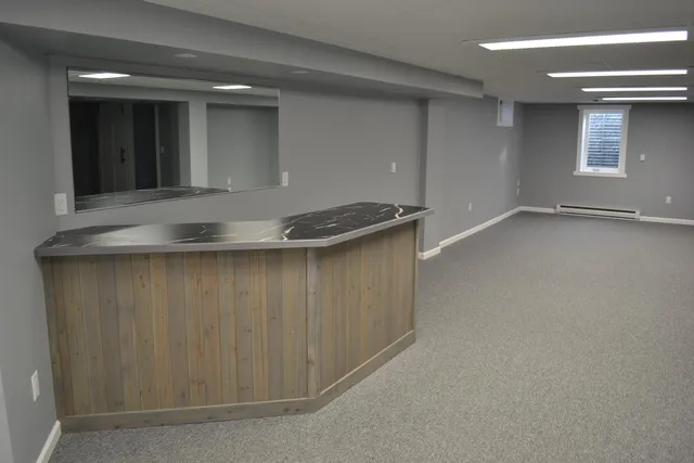 $529,000 | 3856 Knapp Street, Oshkosh, WI 54902