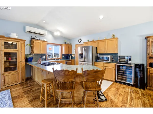 $374,900 | 768 Northeast Main Street, Willamina, OR 97396