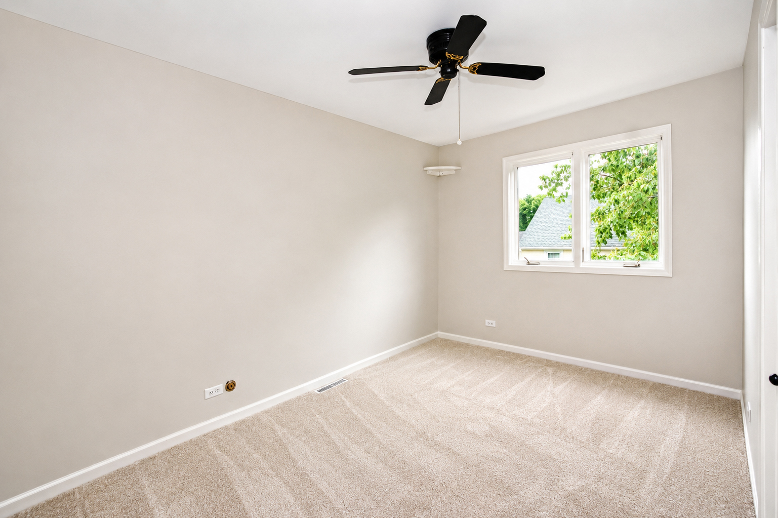 220 Fairway Road Lake Zurich, IL 60047 - Photo 32 of 44 Gallery Image 32