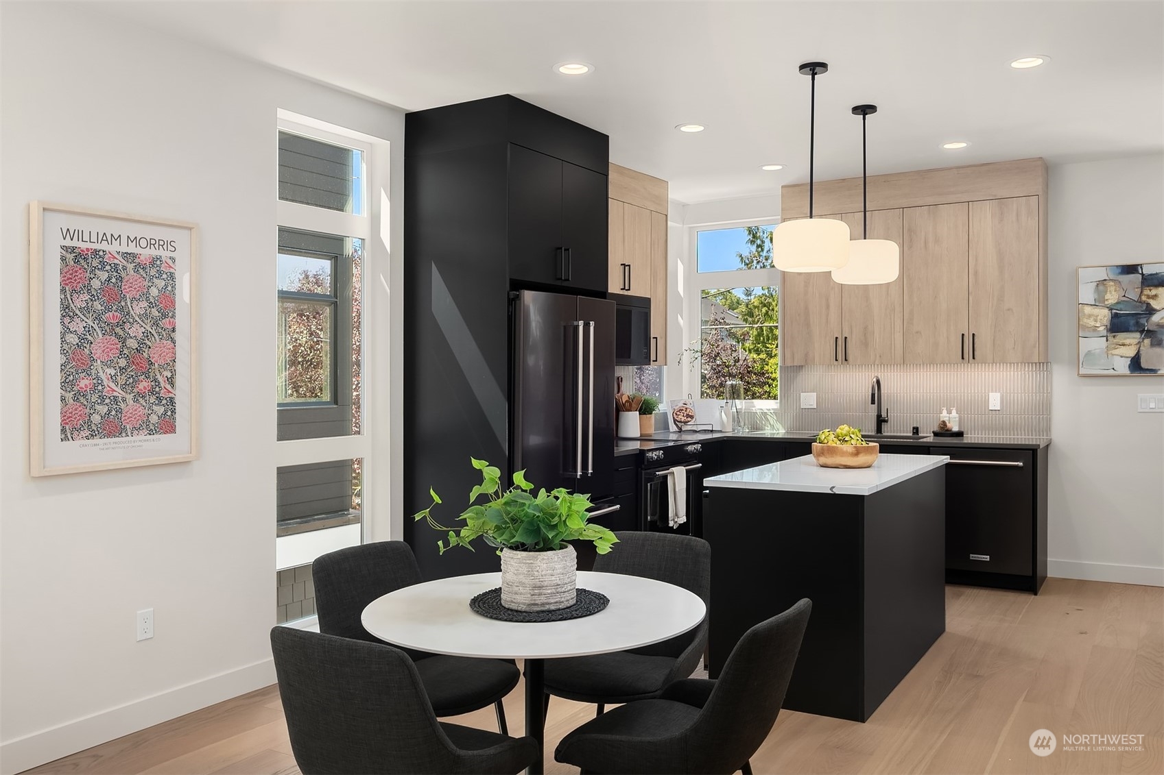 1221 North 47th Street Seattle, WA 98103 - Photo 11 of 38