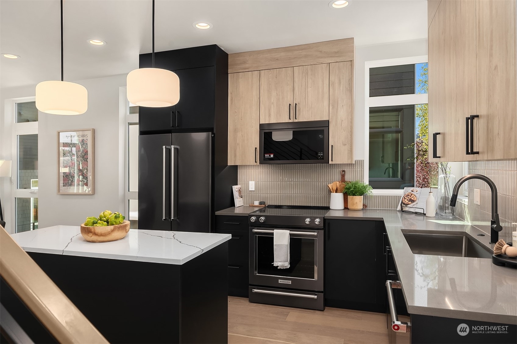 1221 North 47th Street Seattle, WA 98103 - Photo 17 of 38