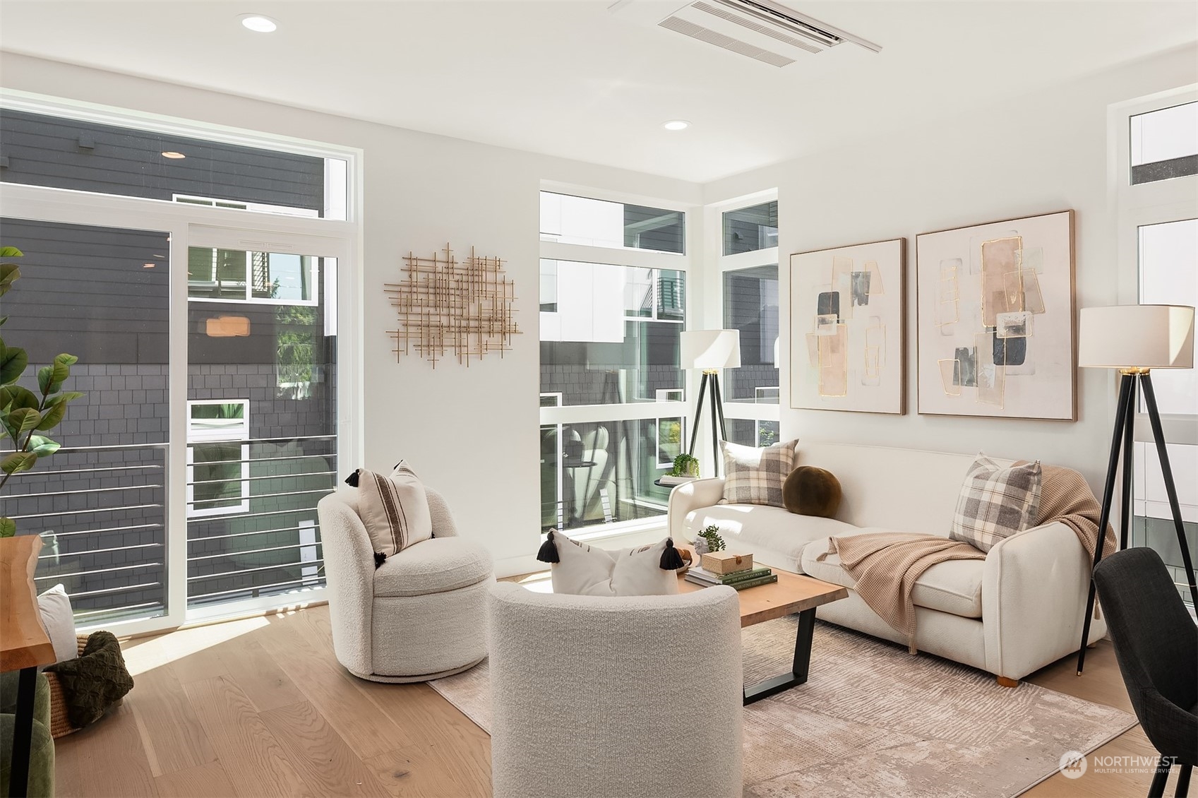 1221 North 47th Street Seattle, WA 98103 - Photo 7 of 38