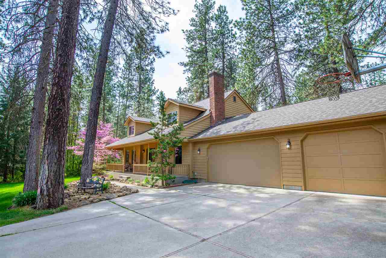 15111 North Chronicle Road Mead, WA 99021 - Photo 2 of 20