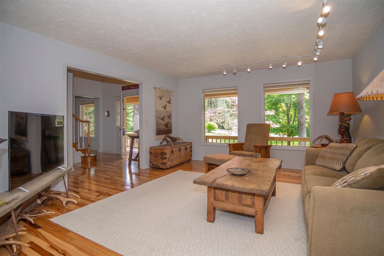 15111 North Chronicle Road Mead, WA 99021 - Photo 4 of 20