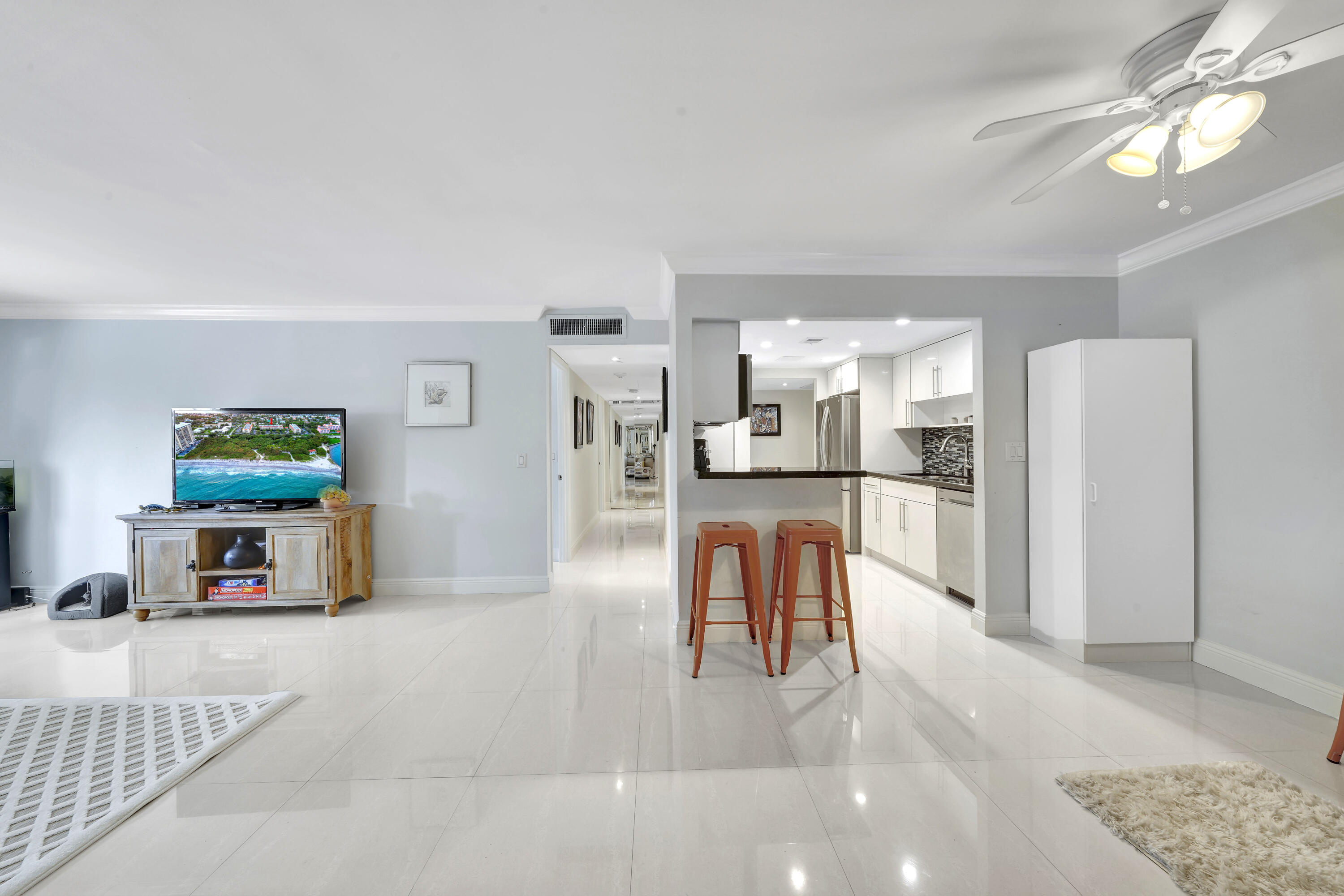 1111 South Ocean Boulevard, Unit 319 Boca Raton, FL 33432 - Photo 10 of 49 Dining - 1111 S. Ocean Blvd. 319 Boca