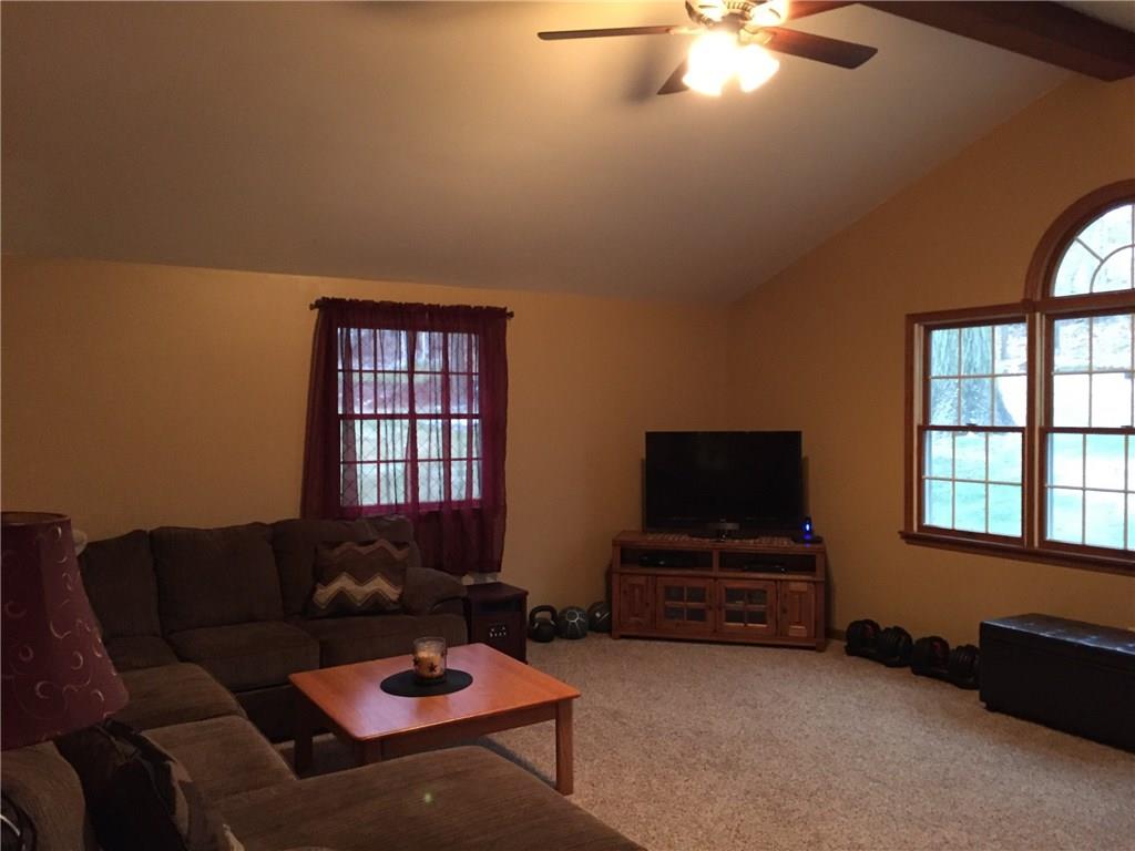 1940 Valley View Road Hermitage, PA 16148 - Photo 6 of 15 Gallery Image 6