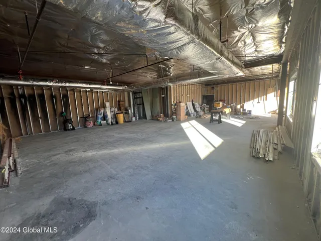 $19 | 675 Grooms Road, Unit 202, Clifton Park, NY 12065