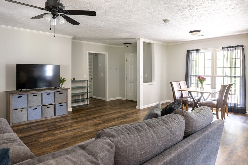828 Grey Rock Road Cataula, GA 31804 - Photo 5 of 21 Gallery Image 5