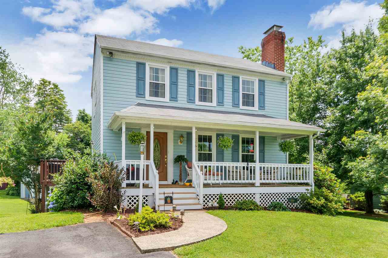74 Spring Oaks Lane Ruckersville, VA 22968 - Photo 5 of 28 front view of a house with a yard
