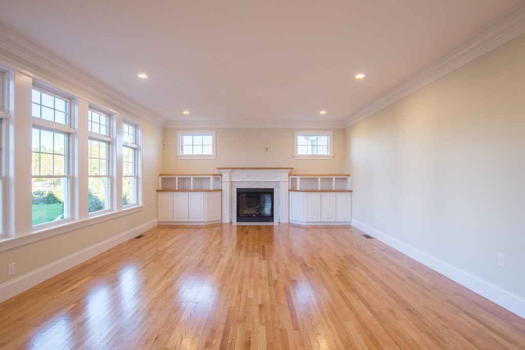 5 Stage Coach Road Lexington, MA 02421 - Photo 8 of 23 Gallery Image 8