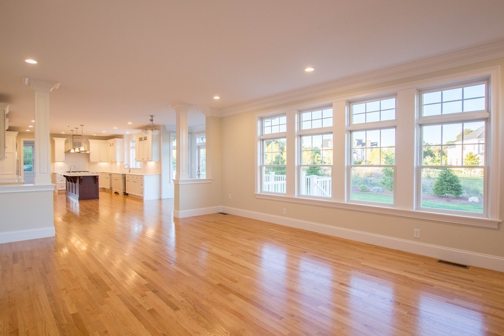 5 Stage Coach Road Lexington, MA 02421 - Photo 9 of 23 Gallery Image 9