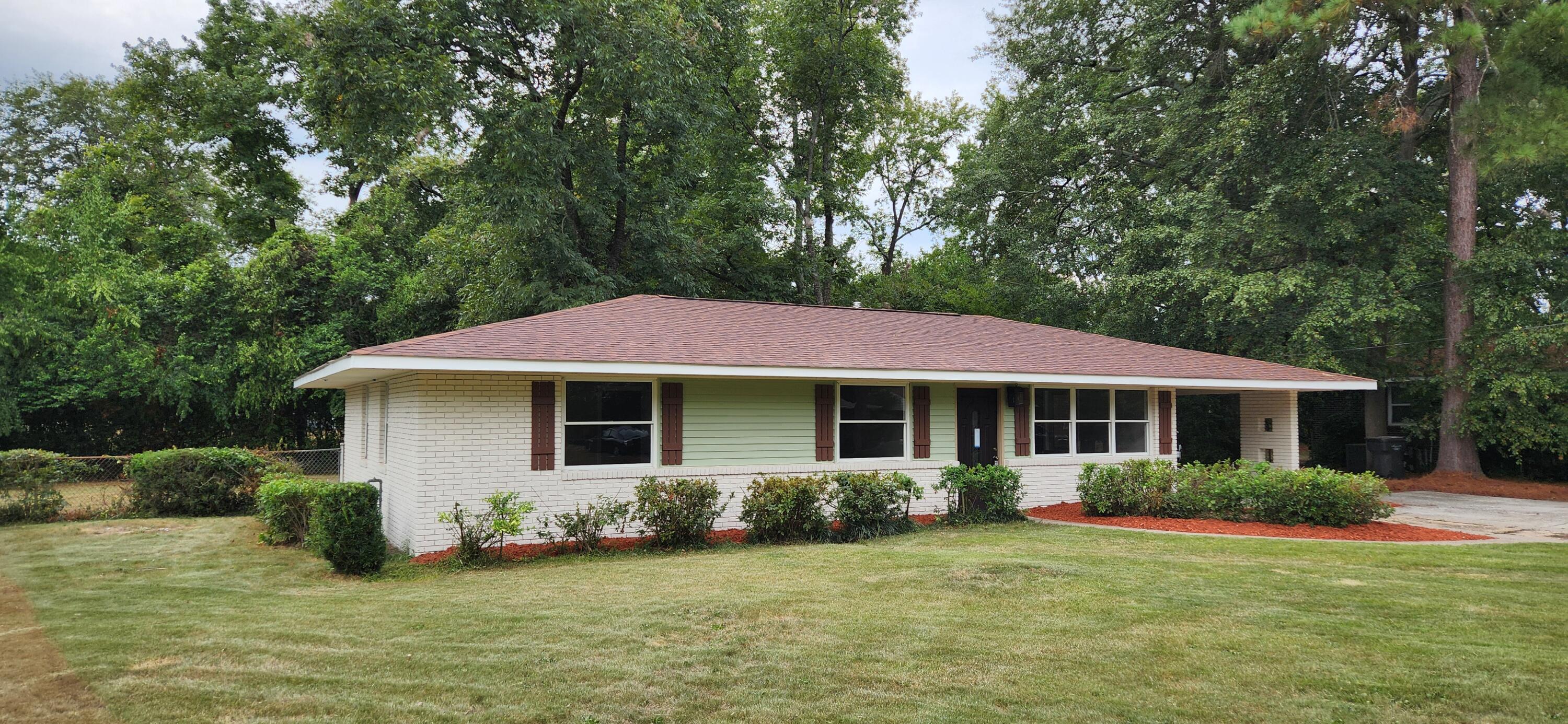 2718 Pine Valley Road Augusta, GA 30904 - Photo 2 of 44 20240918_120755