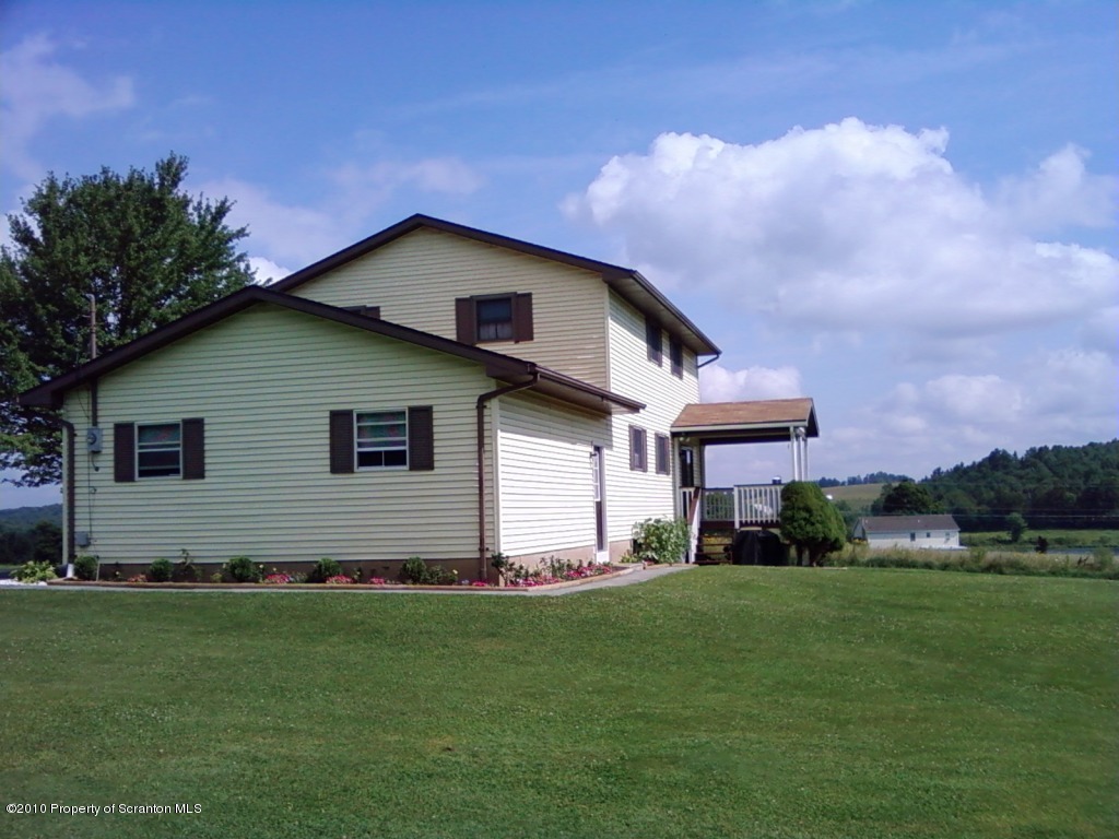 2414 Marshbrook Road Factoryville, PA 18419 - Photo 14 of 17 Gallery Image 14