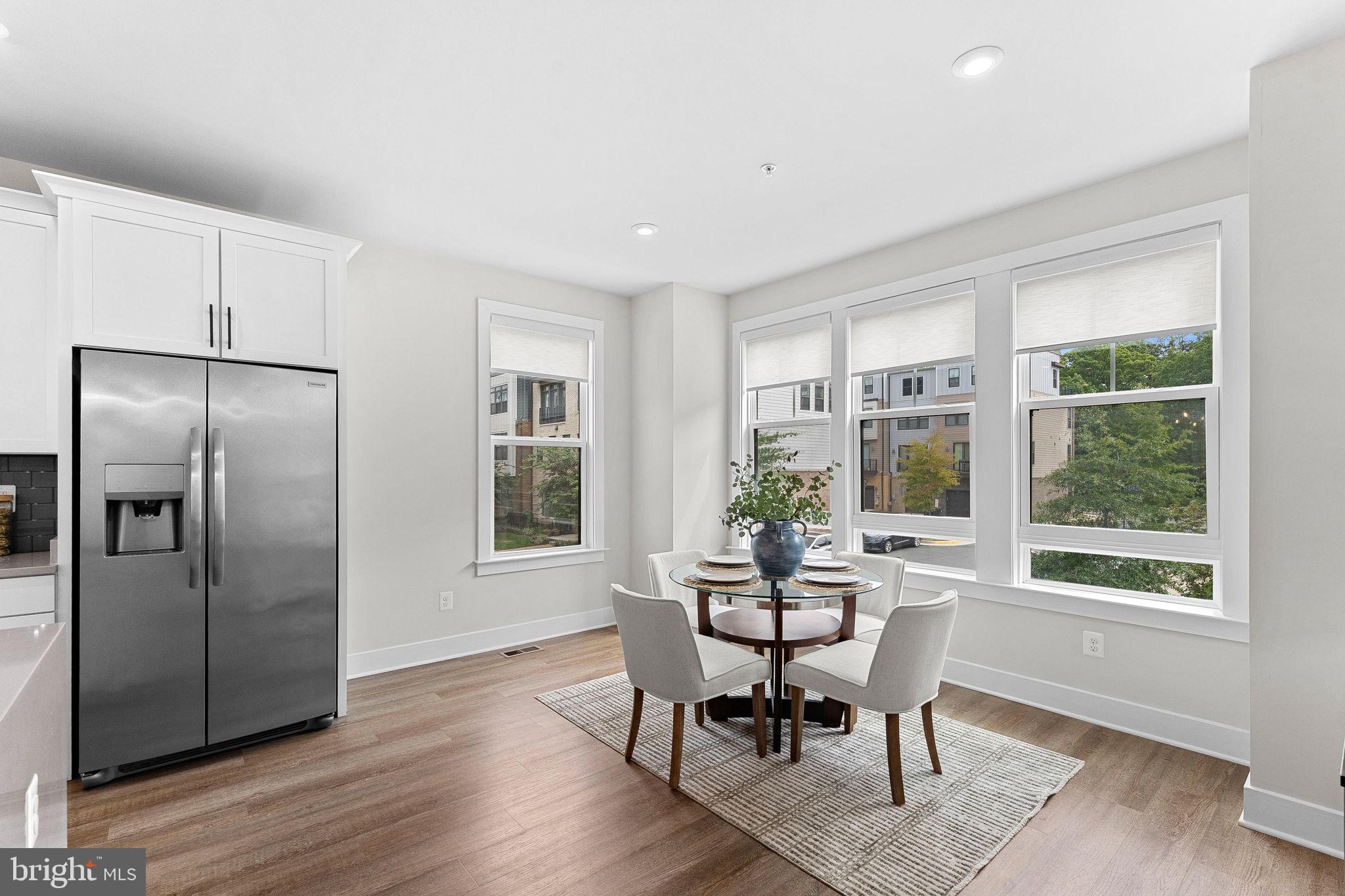 1650 Bandit Loop Reston, VA 20190 - Photo 14 of 52 Dining space