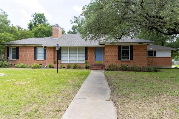 $375,000 | 3228 Colcord Avenue, Waco, TX 76707