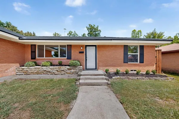 $2,200 | 416 Rustic Circle, Richardson, TX 75080