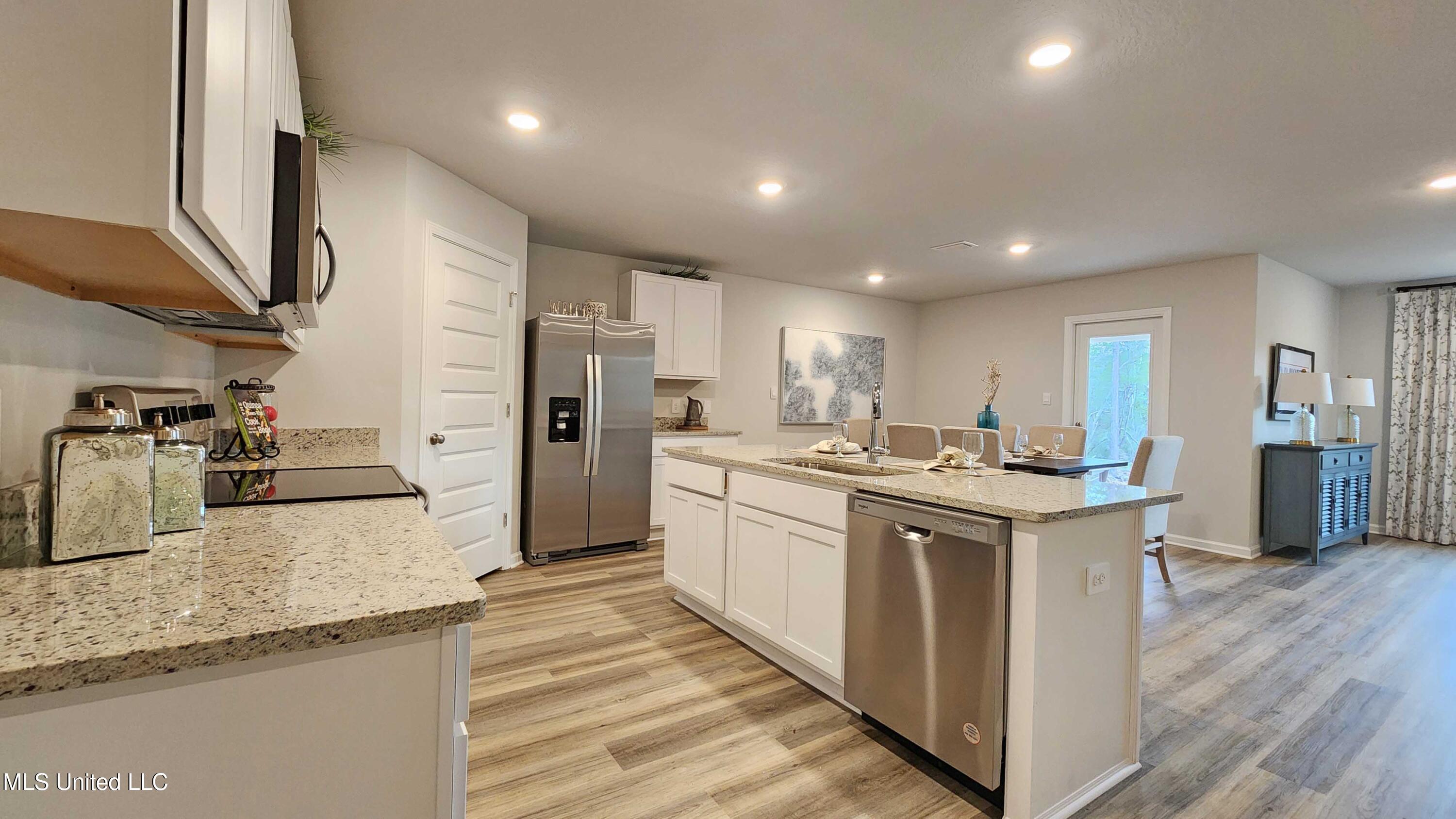 13445 Pond Ridge Way Gulfport, MS 39503 - Photo 7 of 26 LG006