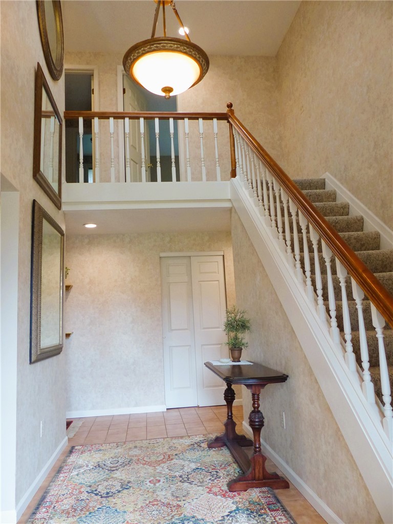 2 Shingle Mill Road Irondequoit, NY 14609 - Photo 19 of 36 Beautiful 2-story foyer with skylight