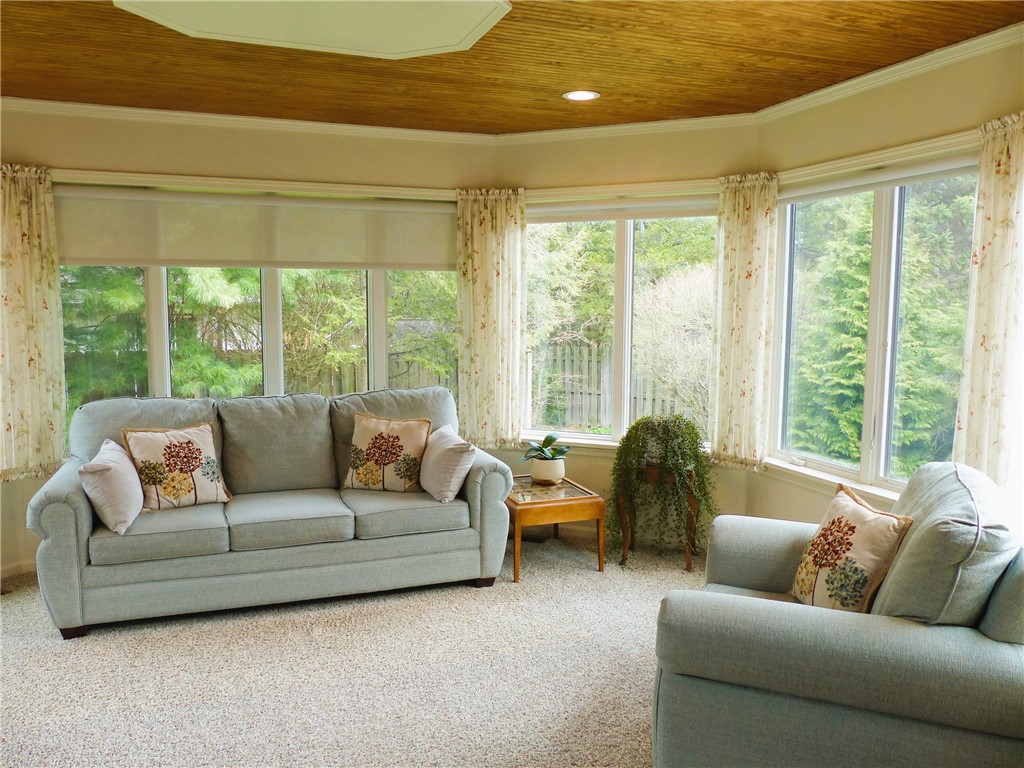 2 Shingle Mill Road Irondequoit, NY 14609 - Photo 8 of 36 Wonderful heated sunroom surrounded by windows ove