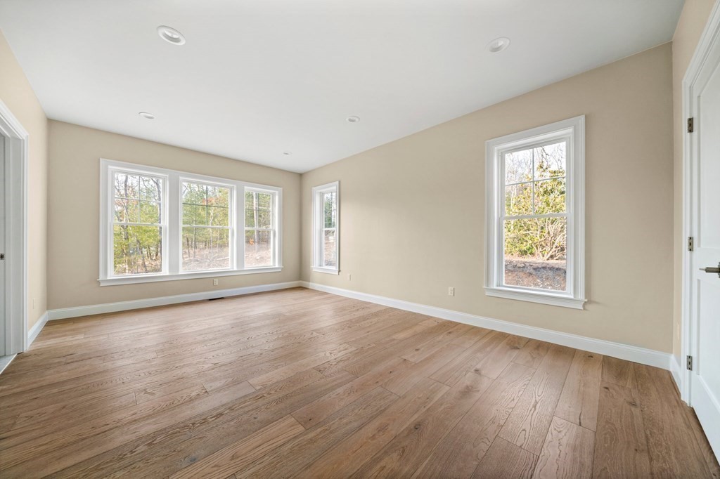 260 Old Mill Road Barnstable, MA 02648 - Photo 13 of 36