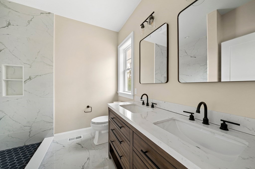 260 Old Mill Road Barnstable, MA 02648 - Photo 15 of 36