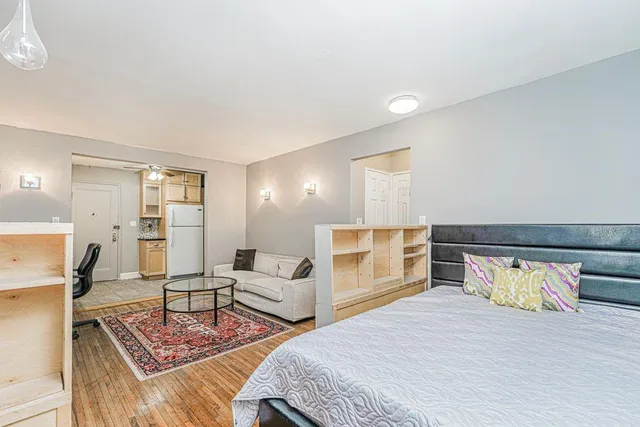 $195,000 | 150 West End Avenue, Unit 1P | Manhattan Beach