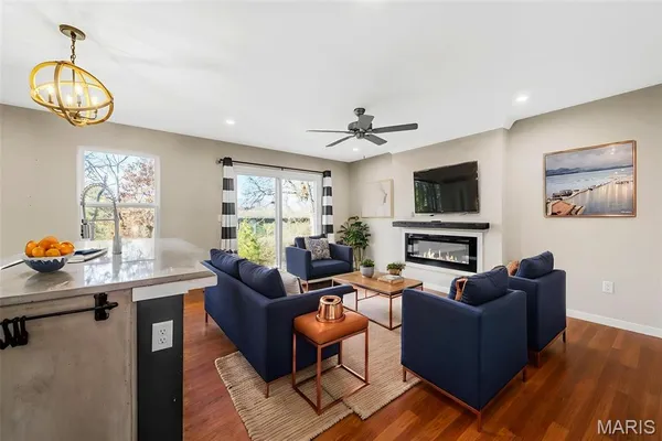 $317,500 | 345 Newbridge Way, O'Fallon, MO 63368