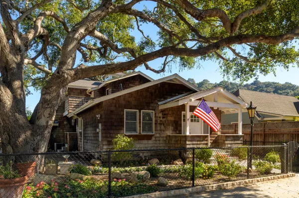 $1,495,000 | 721 West Anapamu Street, Santa Barbara, CA 93101