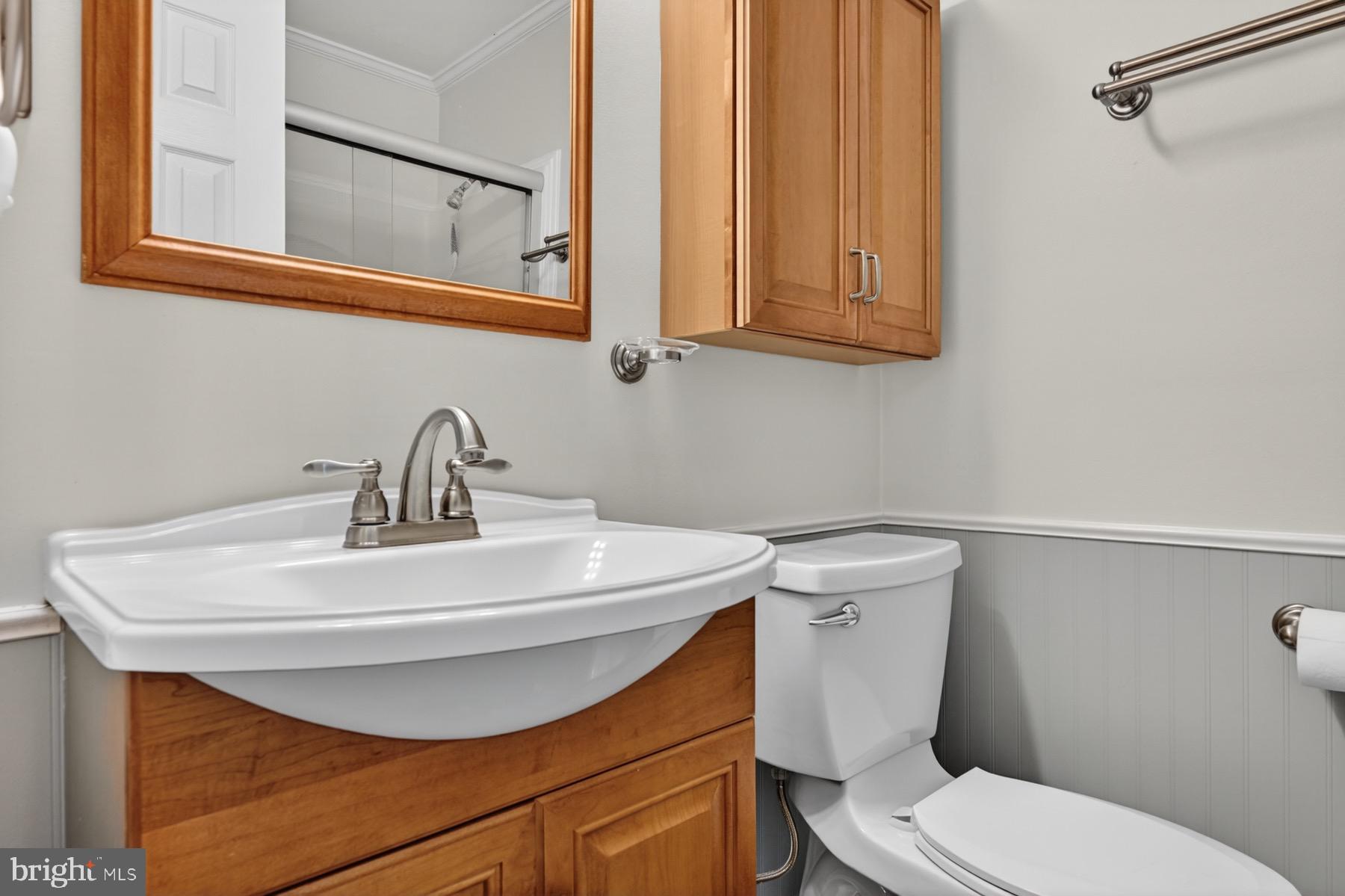 422 Ridgeview Court Arnold, MD 21012 - Photo 25 of 54 Ensuite Master Bath