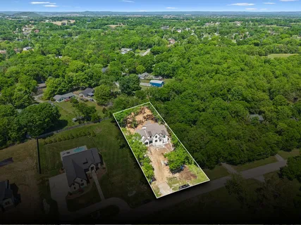 $1,675,000 | 341 Sunset Island Trail, Gallatin, TN 37066