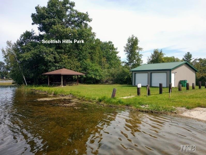 Unit 11 Deer Run Gladwin, MI 48624 - Photo 19 of 21 Gallery Image 19