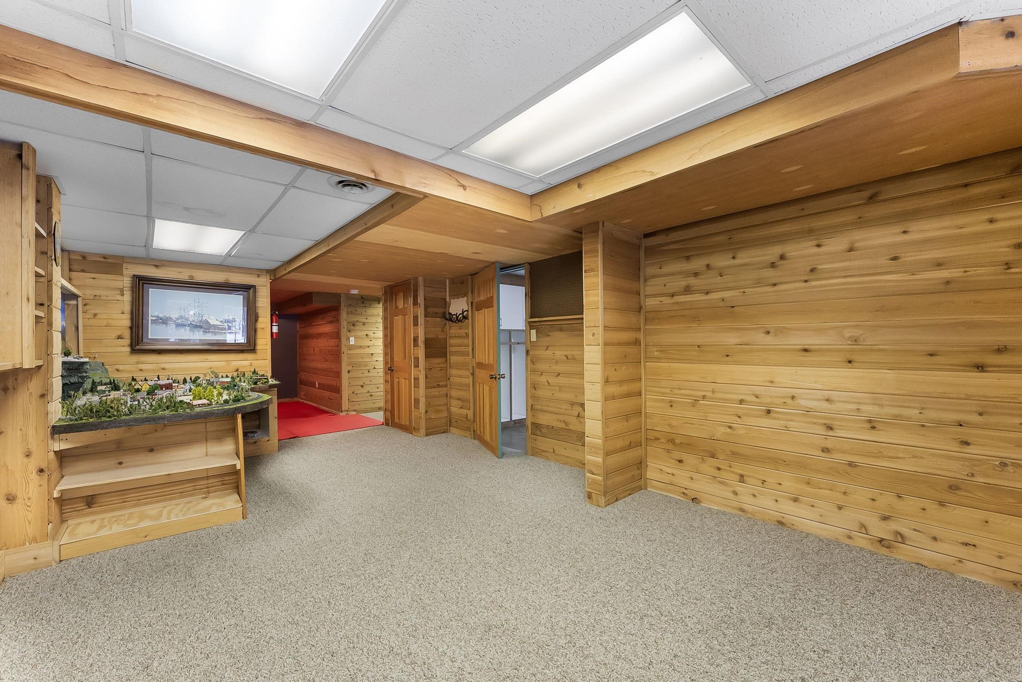 5161 Silver Pines Road Traverse City, MI 49685 - Photo 81 of 99